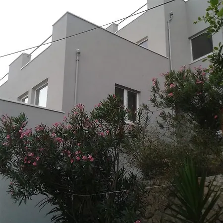 Bonadea Apartamento Slano